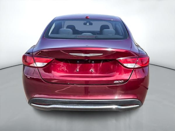 2016 Chrysler 200 LIMITED-5