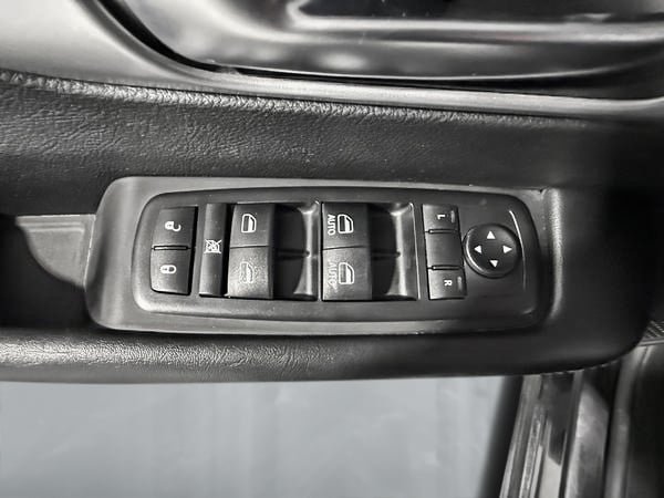 Chrysler Pacifica Hybrid Touring L 2019-11