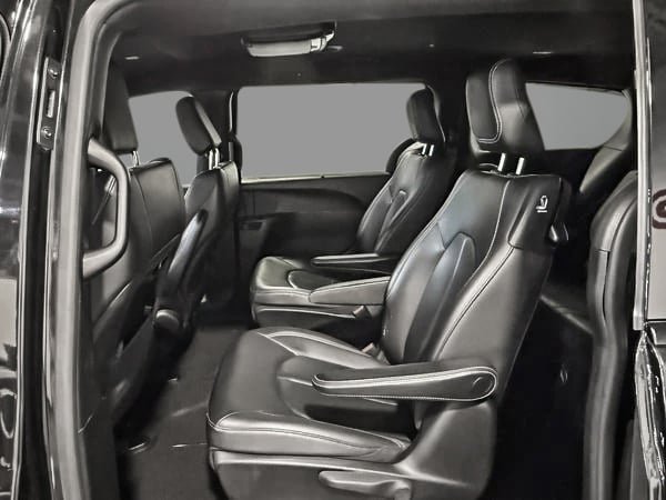 Chrysler Pacifica Hybrid Touring L 2019-23