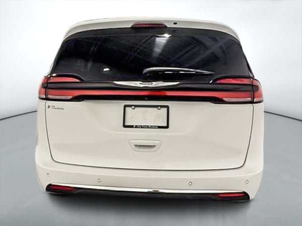 2023 Chrysler Pacifica TOURING-3