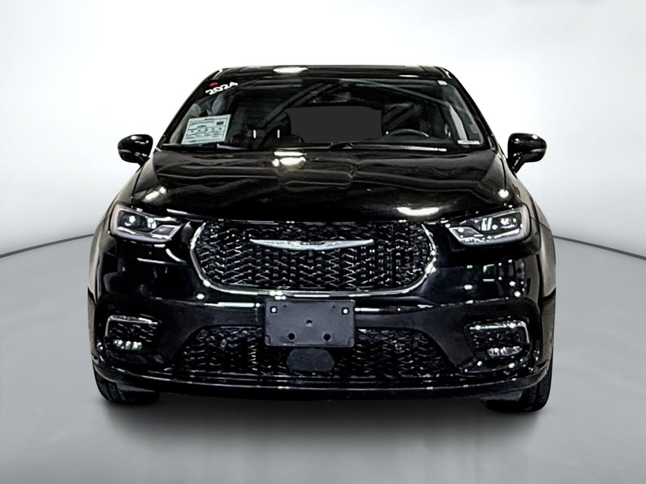 Chrysler Pacifica LIMITED AWD 2024-7