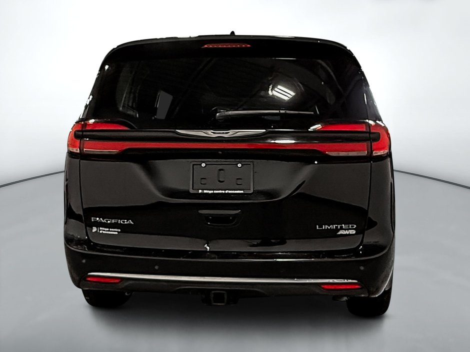 Chrysler Pacifica LIMITED AWD 2024-3