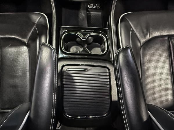 Chrysler Pacifica Limited 2025-23