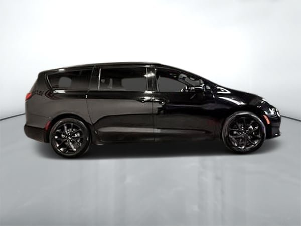 Chrysler Pacifica Limited 2025-1