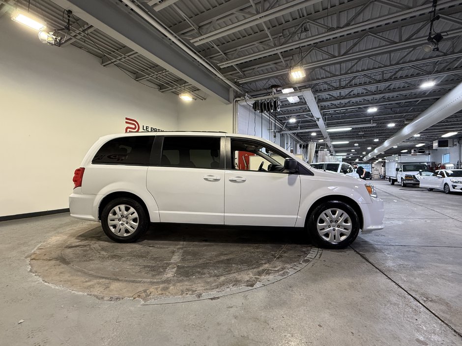 Dodge Grand Caravan SXT 2019-1