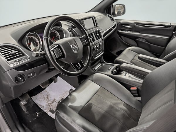 2020 Dodge Grand Caravan PREMIUM PLUS-13