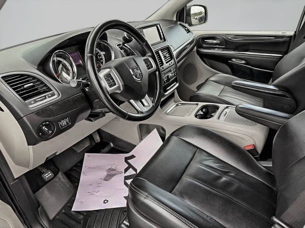 2020 Dodge Grand Caravan CREW PLUS-14