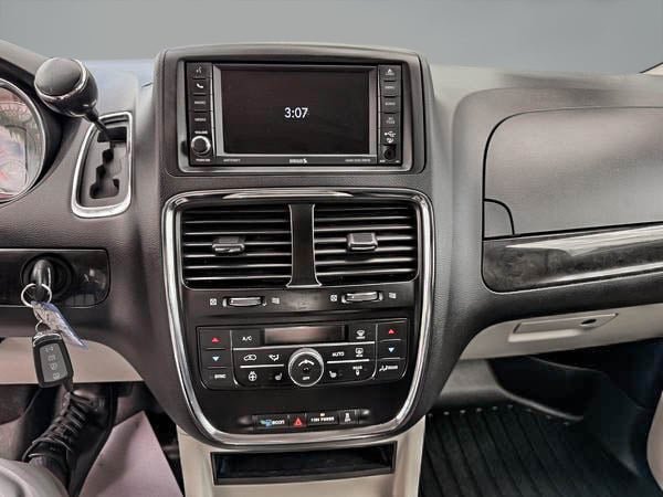 2020 Dodge Grand Caravan CREW PLUS-19
