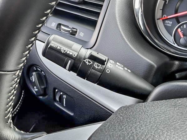 2020 Dodge Grand Caravan SE-16