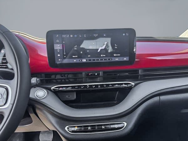 Fiat 500e RED 2024-11