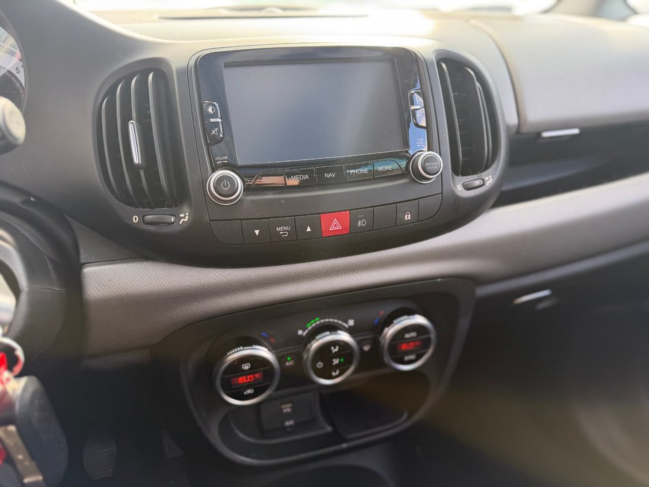 2015 Fiat 500L Sport-11