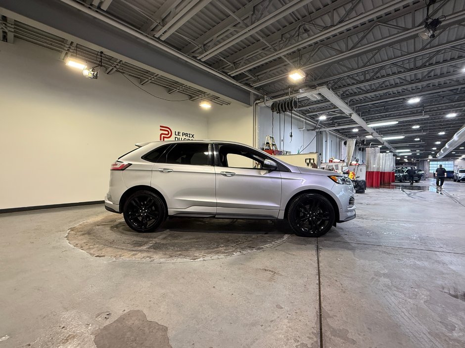 2019 Ford Edge ST-1