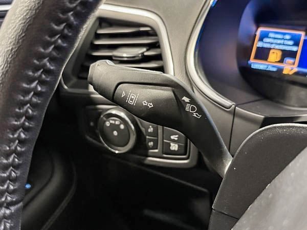 2021 Ford Edge Titanium-17