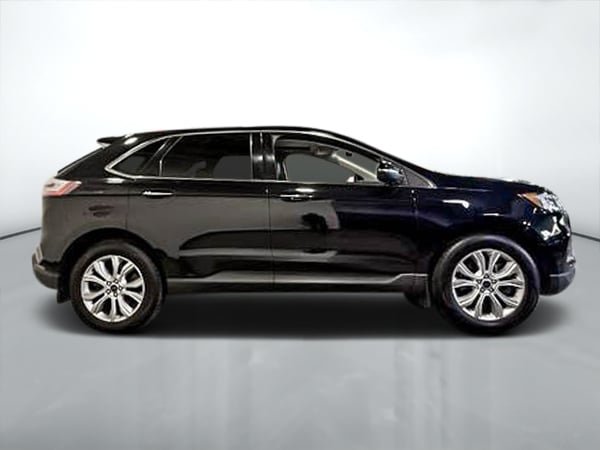 2021 Ford Edge Titanium-1