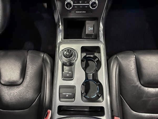 2021 Ford Edge Titanium-23