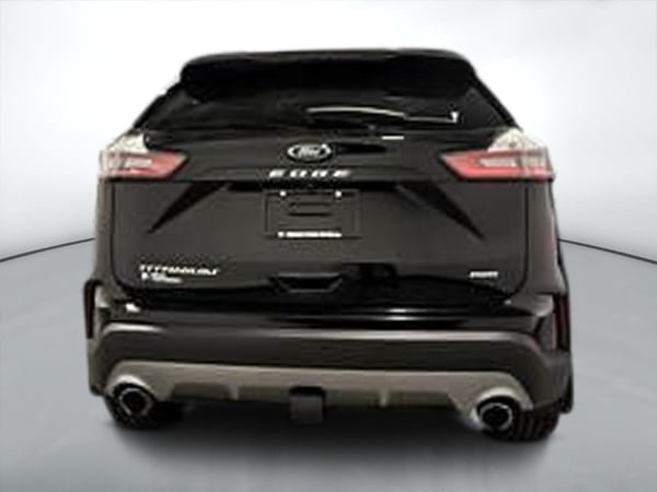 2021 Ford Edge Titanium-3