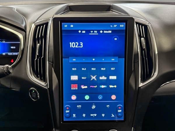 2021 Ford Edge Titanium-20
