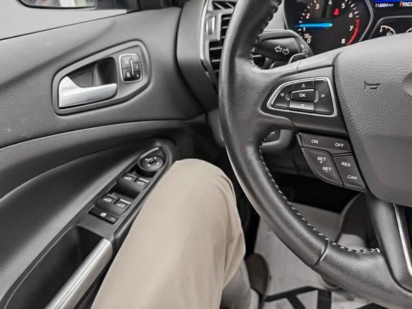 Ford Escape TITANIUM AWD 2017-15