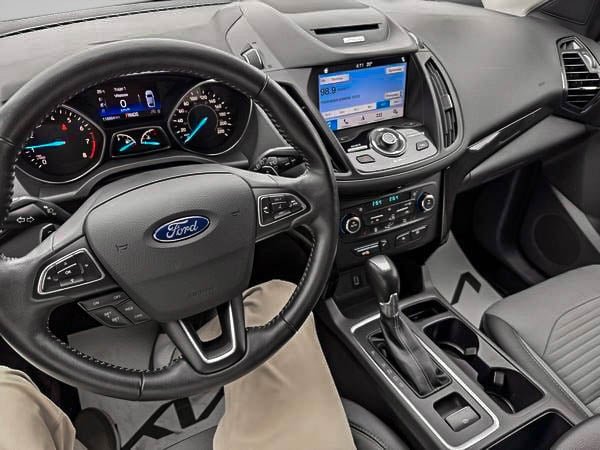 Ford Escape TITANIUM AWD 2017-22