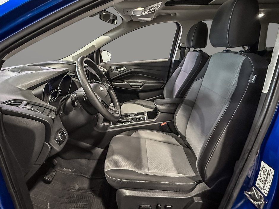 Ford Escape SE 2017-13