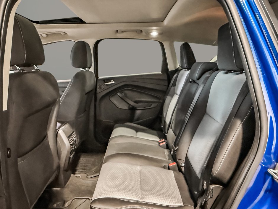 Ford Escape SE 2017-24