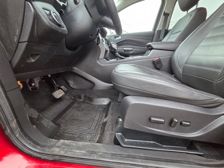 2018 Ford Escape SEL-10