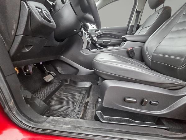 Ford Escape SEL 2018-10