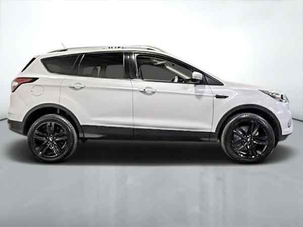 2018 Ford Escape Titanium-1