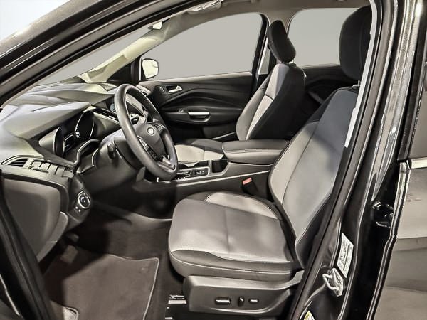 2019 Ford Escape SE-12