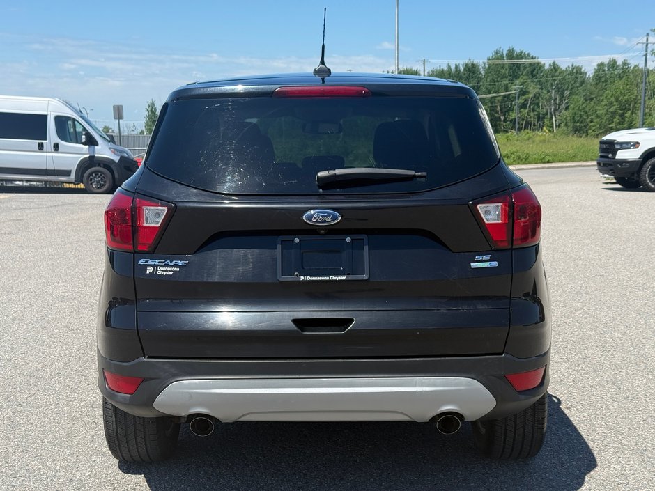 2019 Ford Escape SE-3