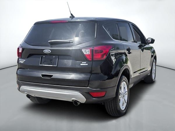 2019 Ford Escape SE-2