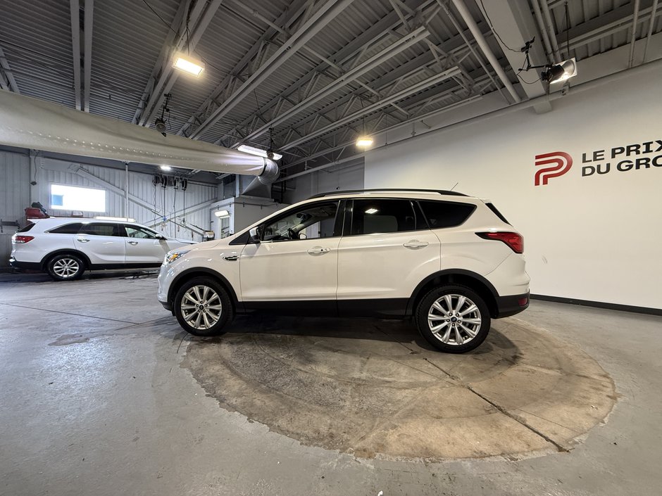 2019 Ford Escape SEL-5