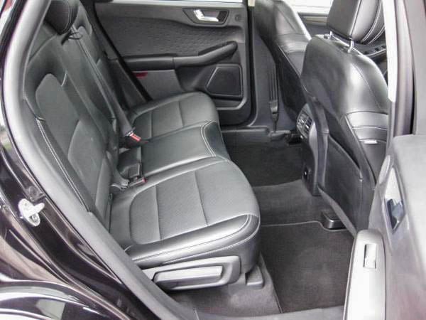Ford Escape HYBRIDE TITANIUM 2020-23
