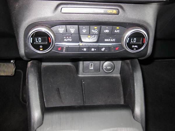 Ford Escape HYBRIDE TITANIUM 2020-18