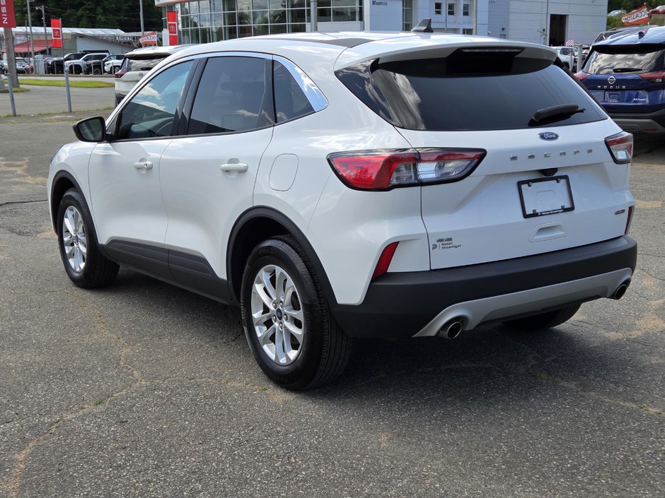 Ford Escape SE 2022-4