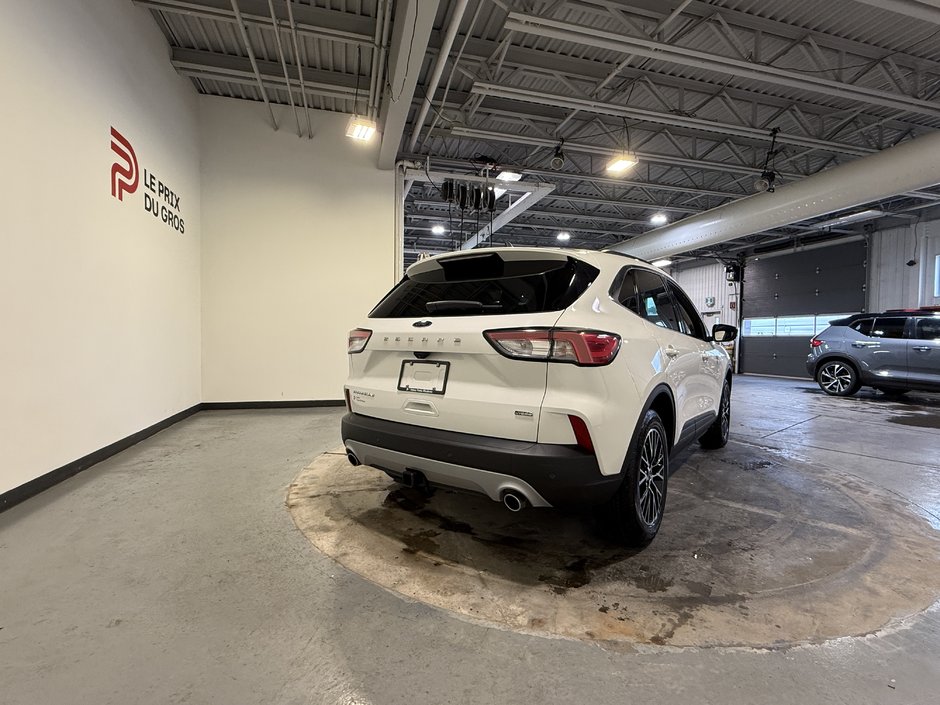 2022 Ford Escape TITANIUM PLUG IN-2