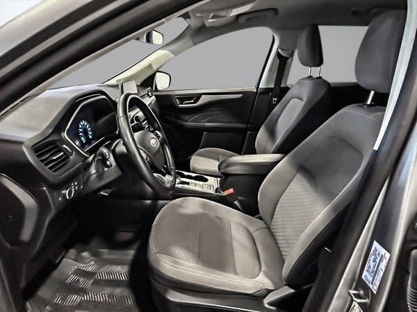 2022 Ford Escape SE-12