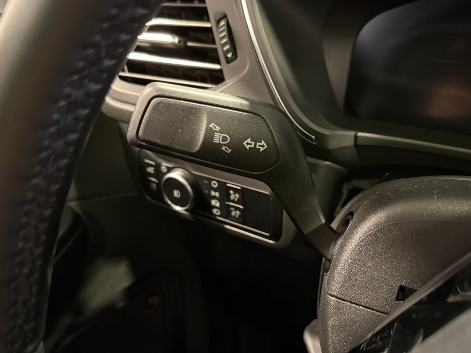 2023 Ford Escape PLATINUM HYBRID AWD-17