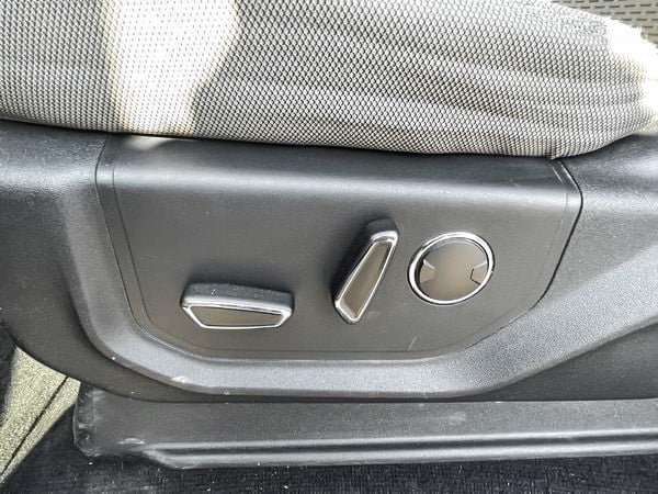 Ford F-150 XLT 2015-10