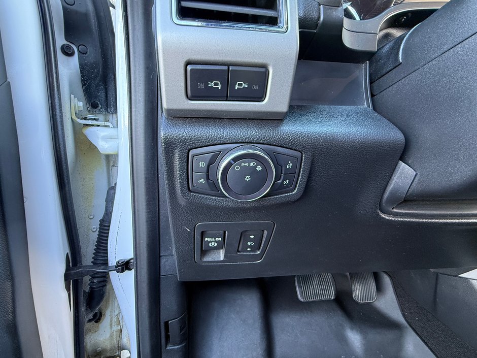 2020 Ford F-150 LARIAT-12