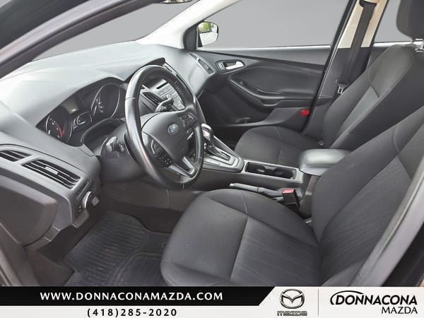 2016 Ford Focus SE-11