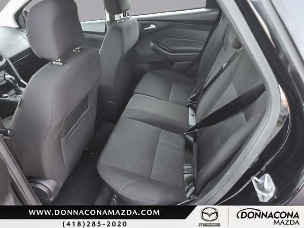 2016 Ford Focus SE-10