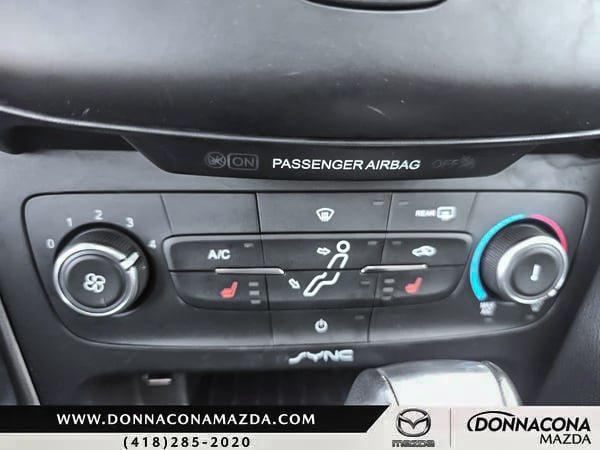 2016 Ford Focus SE-16