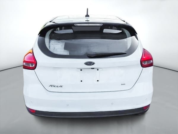2016 Ford Focus SE-5