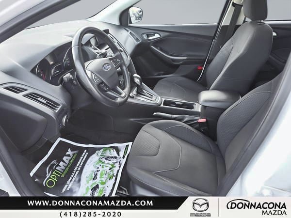2016 Ford Focus SE-10