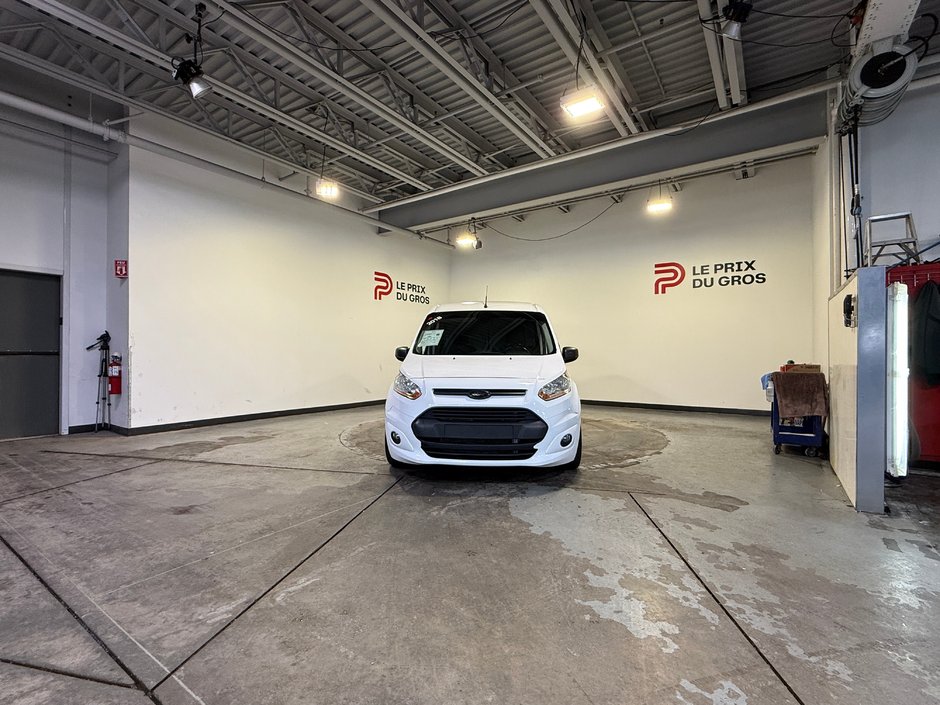 Ford Fourgon Transit Connect XLT Cargo van LWB 2018-7