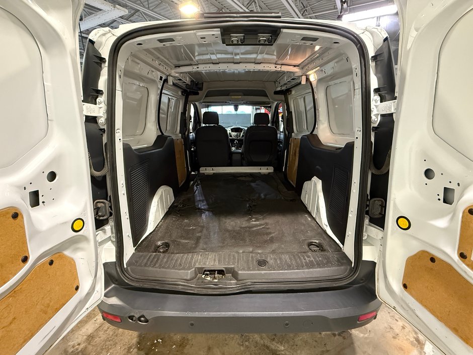 Ford Fourgon Transit Connect XLT Cargo van LWB 2018-26