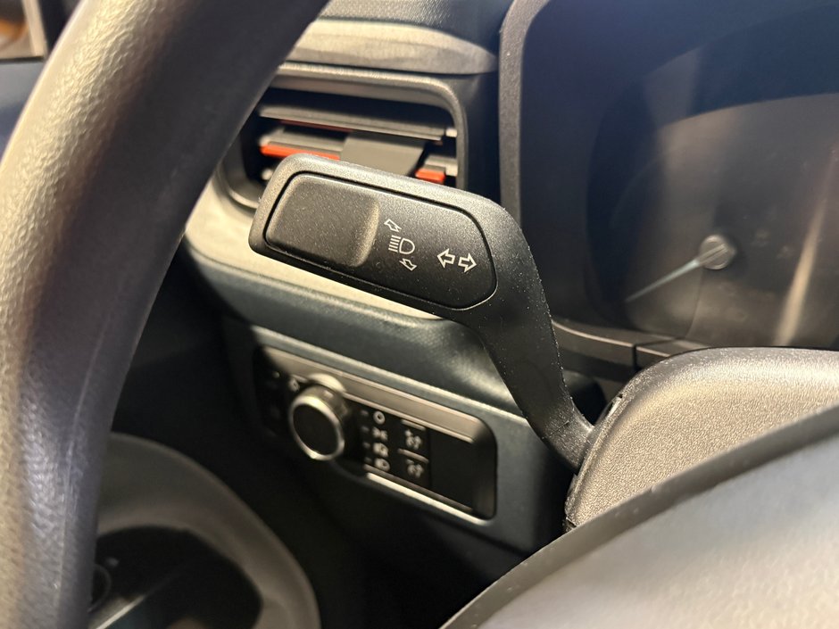 2023 Ford Maverick XLT-16