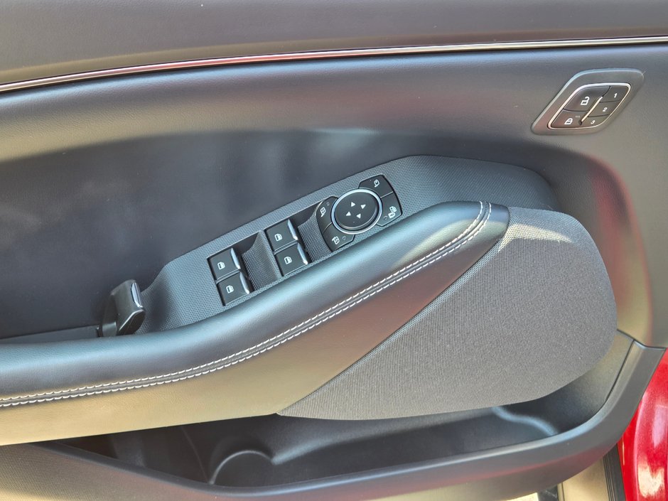 2023 Ford Mustang Mach-E Select-10