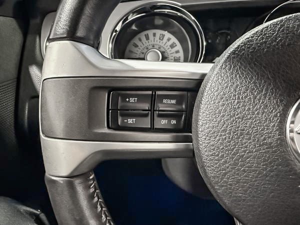 2010 Ford Mustang V6 4.0L CONVERTIBLE-13